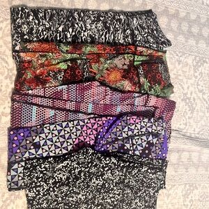 3 lululemon and 2 Victoria secret knockout size small